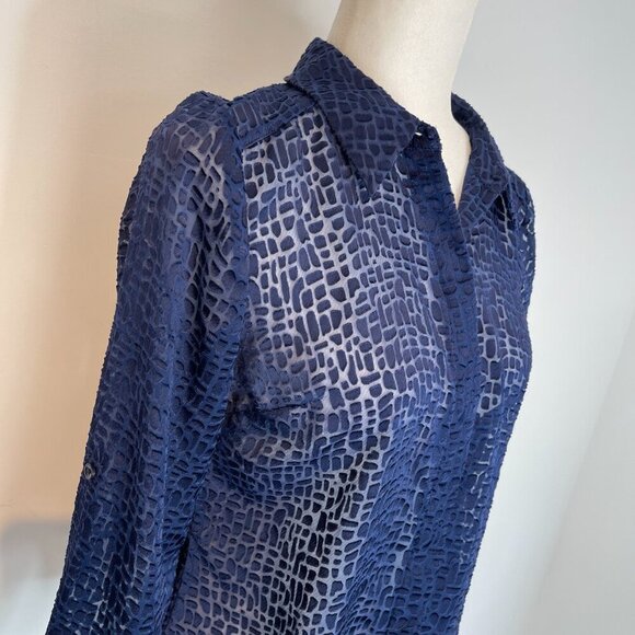 Ann Taylor Navy Sheer Button Down Shirt size 2P - Picture 3 of 4